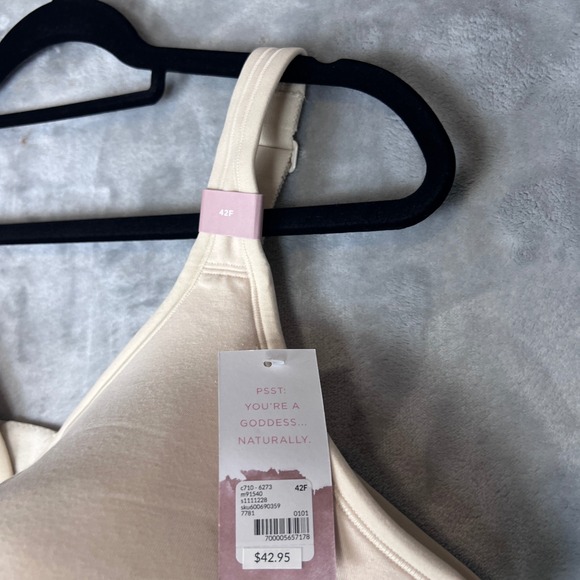 Cacique Lightly Lined No-Wire Bra 42F Beige Logo Band Wireless 1111228 NWT - Picture 9 of 9